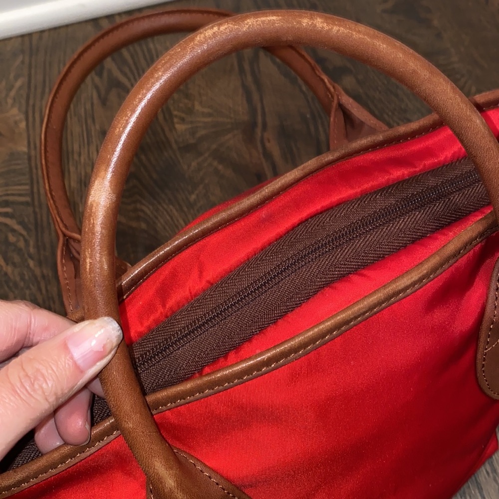 Christmas Red Vintage Barbour Tote Purse Made of Nylon and Leather - Picture 4 of 6